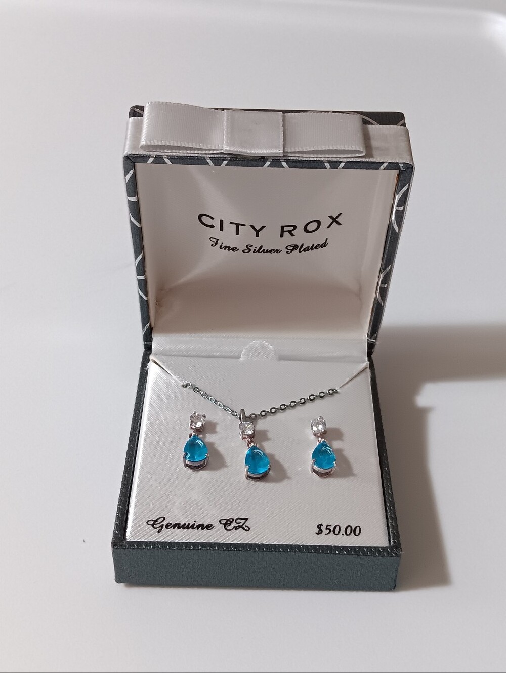New City Rox Silver Plated Necklace and Earrings Genuine CZ White & Turquoise